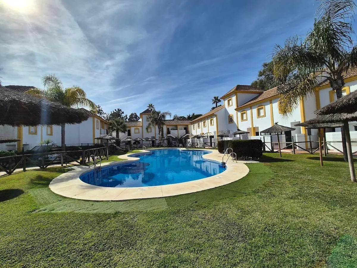 Casa Adosada En El Campo De Golf De Islantilla Huelva 0*,