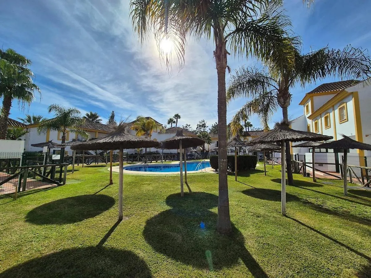 Vakantiehuis Casa Adosada En El Campo De Golf De Islantilla Huelva